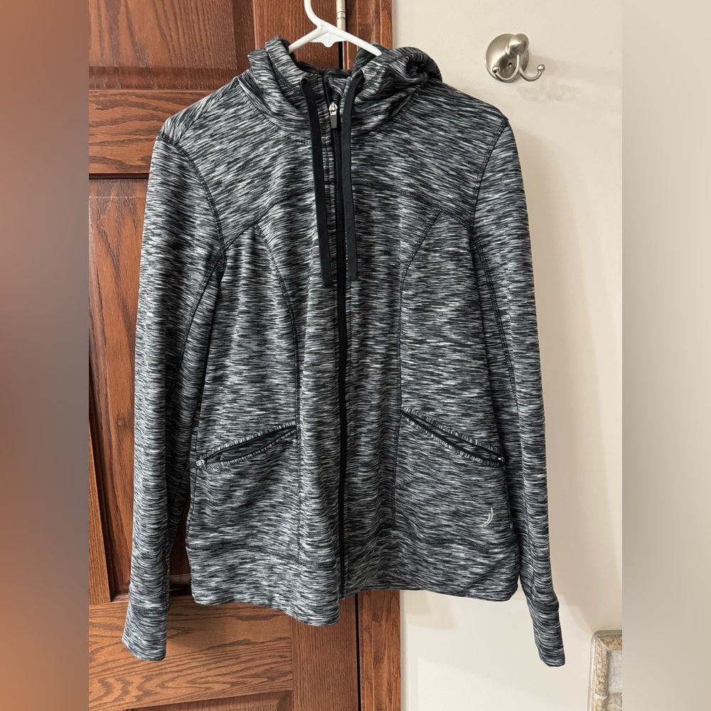 Like New  EVERTEK Zip up Jacket hoodie LARGE